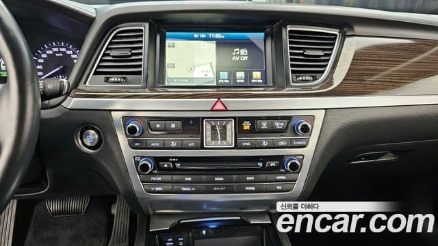 Genesis G80 Luxury, 2017 14