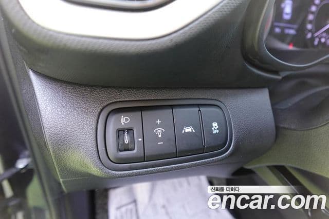 Hyundai Venue Modern, 2020 17