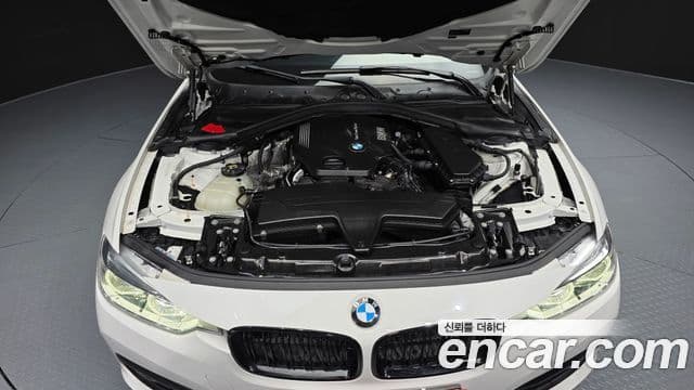 BMW 3시리즈 (F30), 2016 6