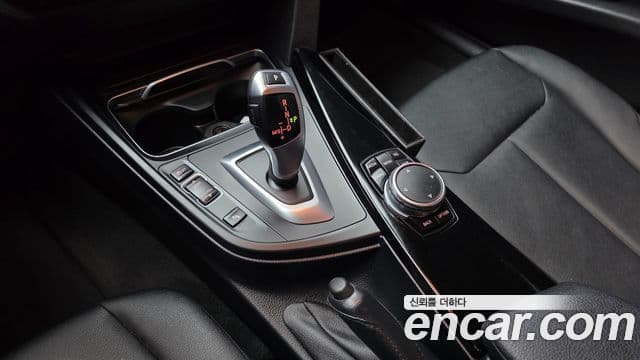 BMW 3시리즈 (F30), 2016 9