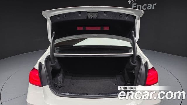 BMW 3시리즈 (F30), 2016 20