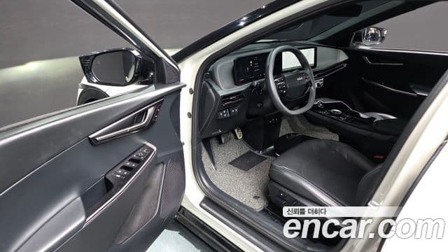 Kia The / новый New EV6 Earth, 2025 11