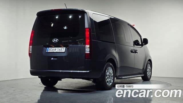 Hyundai Staria Modern, 2025 2