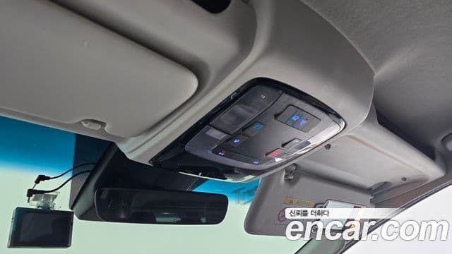 Hyundai Staria Modern, 2025 19