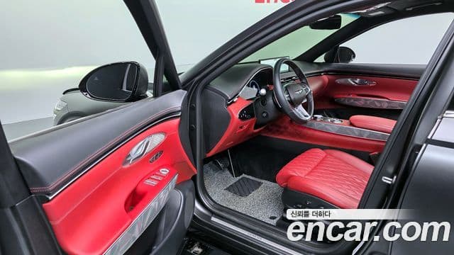 Genesis GV70, 2024 11