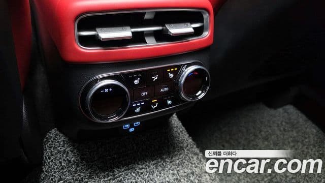 Genesis GV70, 2024 17