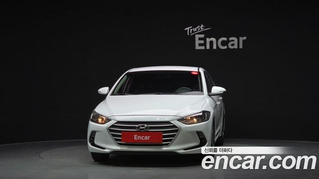 Hyundai Avante AD 1.6 GDI Smart, 2016 3
