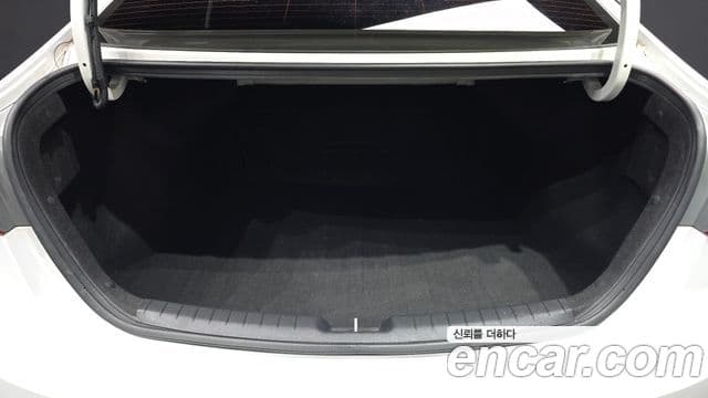 Hyundai Avante AD 1.6 GDI Smart, 2016 20