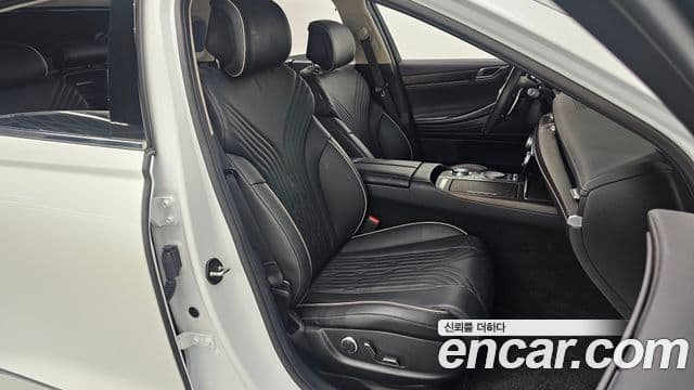 Genesis G80 (RG3) бензин 2.5 турбо AWD, 2021 11