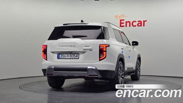 KG모빌리티(SsangYong) Torres T7, 2023 4