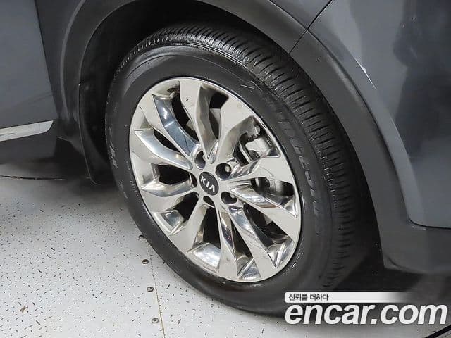 Kia The / новый New Sorento Noblesse Special, 2018 все фото