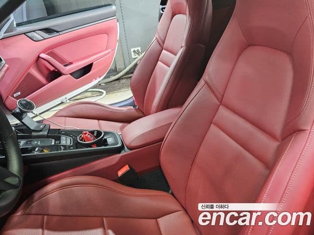 Porsche 911 (992) Carrera GTS кабриолет, 2023 9