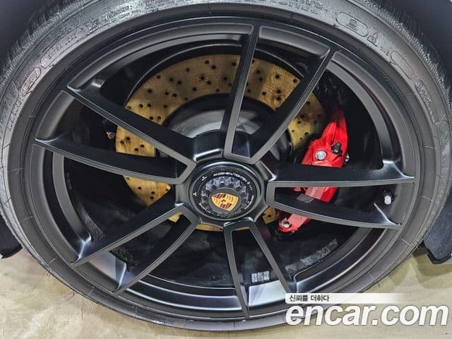Porsche 911 (992) Carrera GTS кабриолет, 2023 15