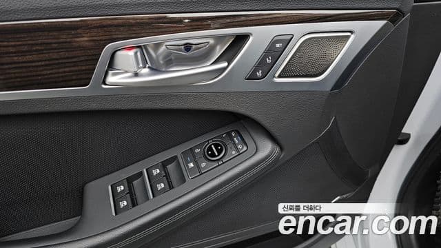 Genesis G80 Prestige, 2018 18