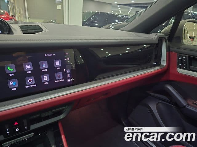 Porsche Cayenne (PO536) 3.0 E-гибрид купе, 2024 12