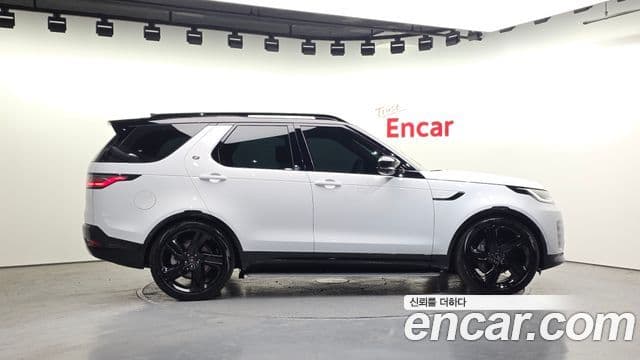 Land Rover Discovery 5 D300 Dynamic HSE, 2024 6