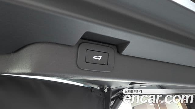 Land Rover Discovery 5 D300 Dynamic HSE, 2024 20