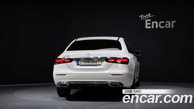 Mercedes-Benz E-класс W213 Avantgarde, 2021 4