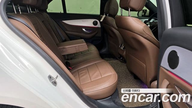 Mercedes-Benz E-класс W213 Avantgarde, 2021 12