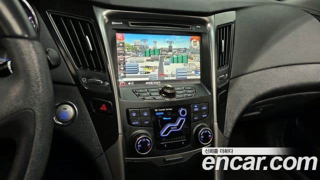 Hyundai YF Sonata Luxury, 2012 14