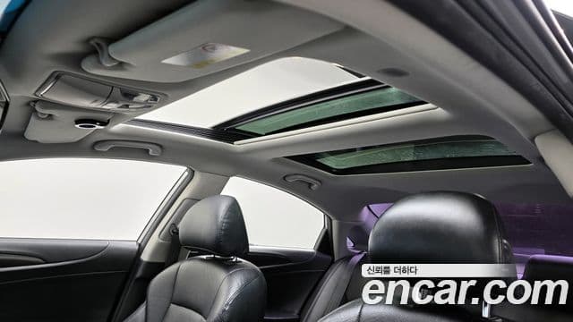 Hyundai YF Sonata Luxury, 2012 19