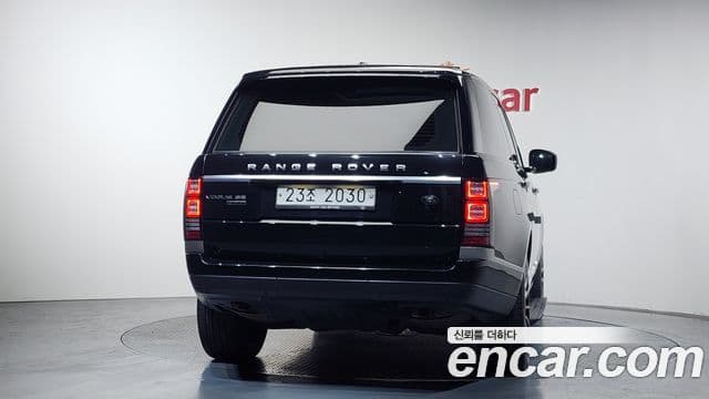 Land Rover Range Rover 4세대 4.4 SDV8 Vogue SE дизель, 2014 4