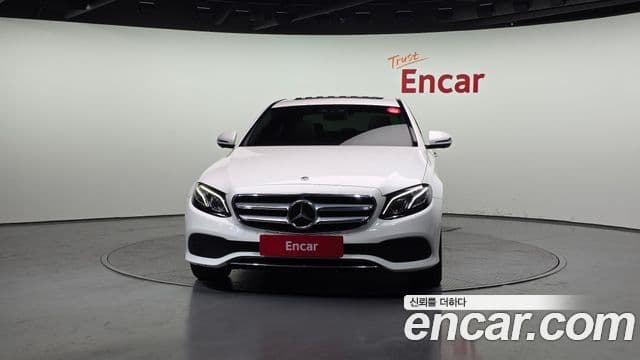 Mercedes-Benz E-класс W213 Avantgarde, 2020 3