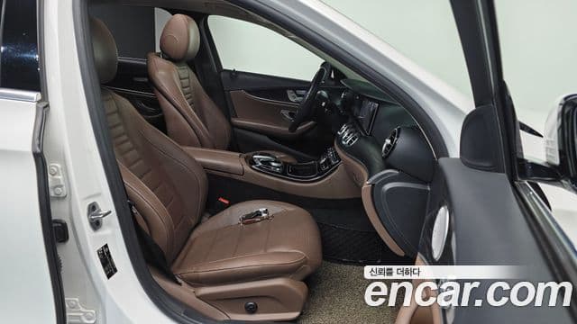 Mercedes-Benz E-класс W213 Avantgarde, 2020 10