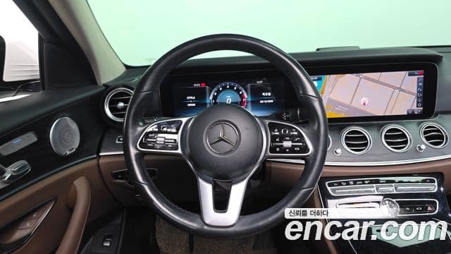 Mercedes-Benz E-класс W213 Avantgarde, 2020 13