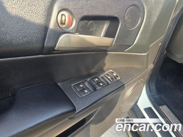 KG모빌리티(SsangYong) Korando Sport Club, 2016 17