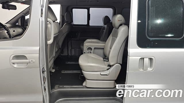 Hyundai Grand Starex Smart, 2017 11