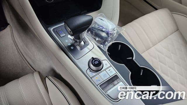 Genesis The / новый New G70 슈팅브레이크, 2024 9