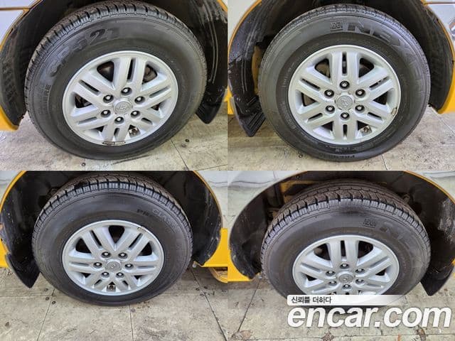 Hyundai Grand Starex детский перевозочный автомобиль, 2017 9