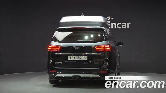 Kia The / новый New Carnival 9인승 High Limousine(компания по спецнадстройкам), 2019 4