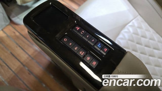 Kia The / новый New Carnival 9인승 High Limousine(компания по спецнадстройкам), 2019 18