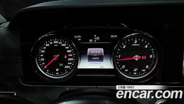 Mercedes-Benz E-класс W213 Exclusive, 2020 8