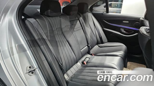 Mercedes-Benz E-класс W213 Exclusive, 2020 12