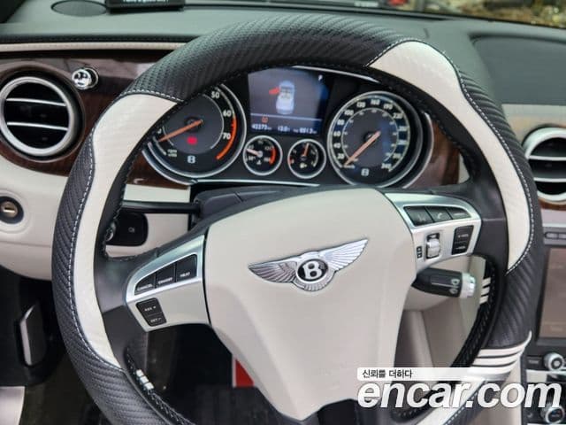 Bentley Continental GT 2세대 4.0 GTC, 2013 6