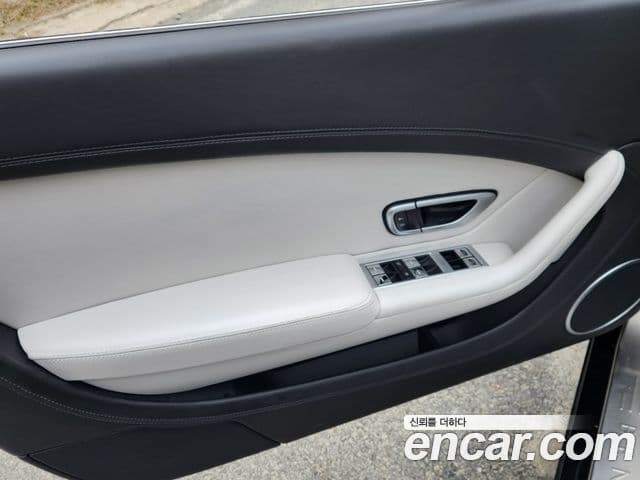 Bentley Continental GT 2세대 4.0 GTC, 2013 12