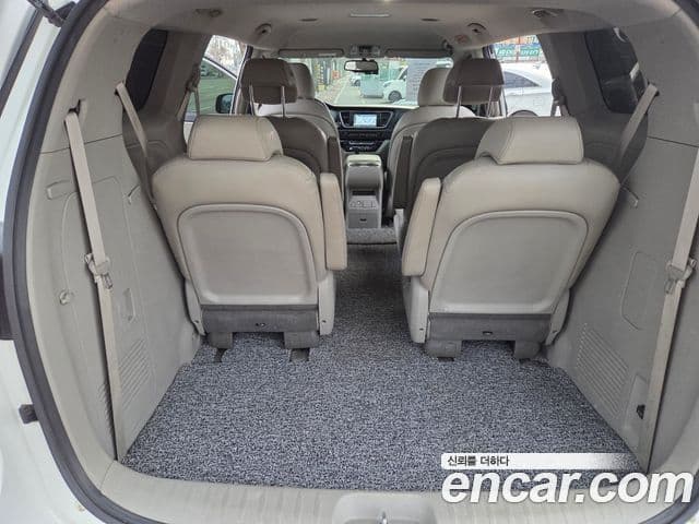 Kia The / новый New Carnival Luxury, 2019 20