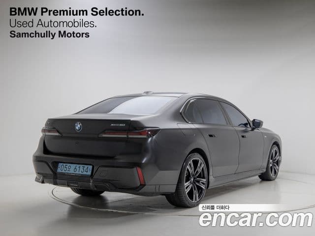 BMW i7 (G70) xDrive 60 M Sport, 2023 4