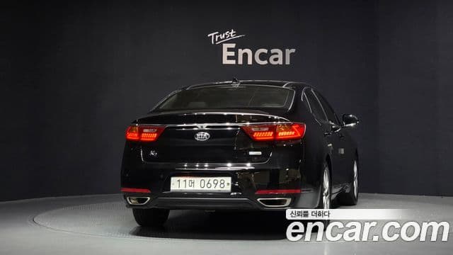 Kia All New K7 гибрид Noblesse, 2017 4