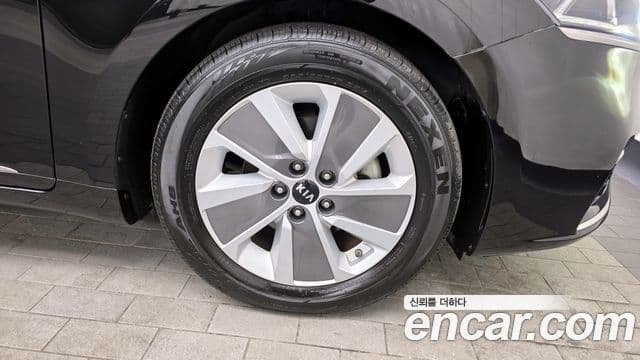 Kia All New K7 гибрид Noblesse, 2017 все фото