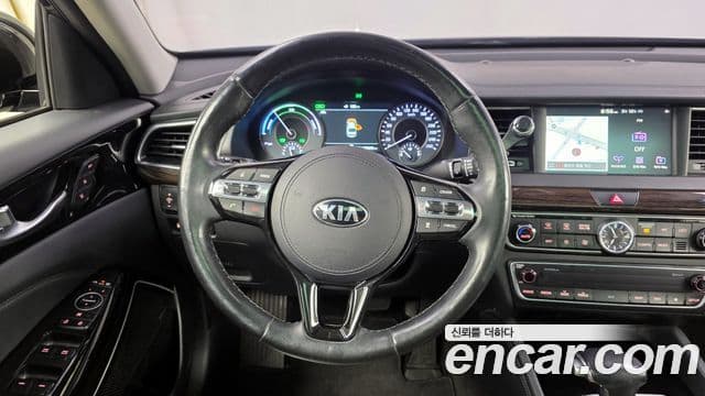 Kia All New K7 гибрид Noblesse, 2017 13
