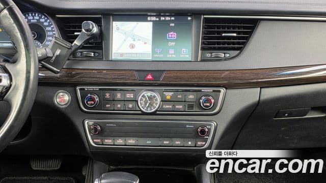 Kia All New K7 гибрид Noblesse, 2017 14