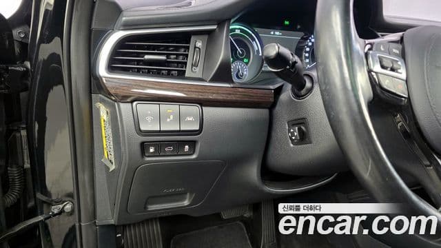Kia All New K7 гибрид Noblesse, 2017 16