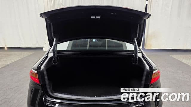 Kia All New K7 гибрид Noblesse, 2017 20