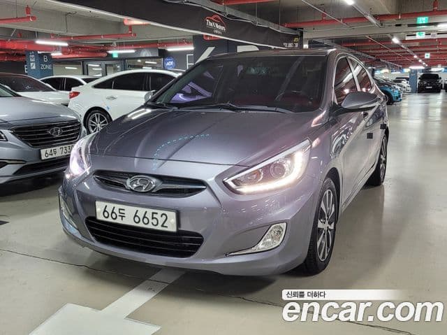 Hyundai Accent(новый кузов / новое поколение) Premium, 2014 1