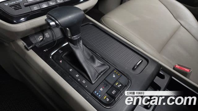 Kia All New Carnival Luxury, 2017 9