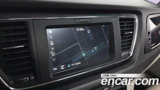 Kia All New Carnival Luxury, 2017 14